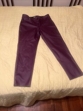 89th & Madison Womens Straight Leg Faux Leather Jeans in Deep Plum